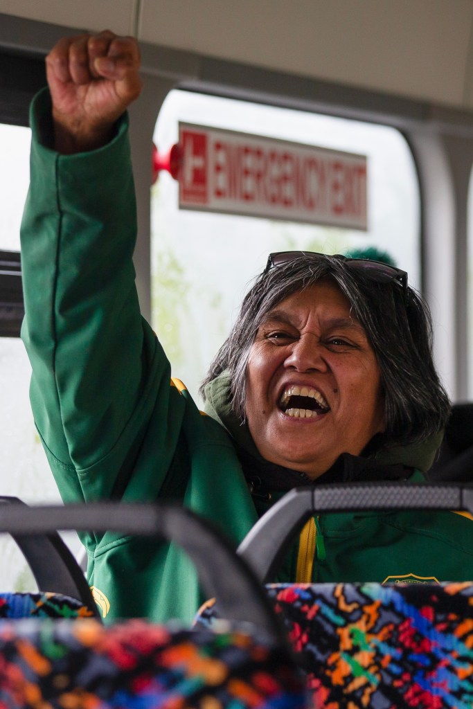 This image has an empty alt attribute; its file name is 8.jpg